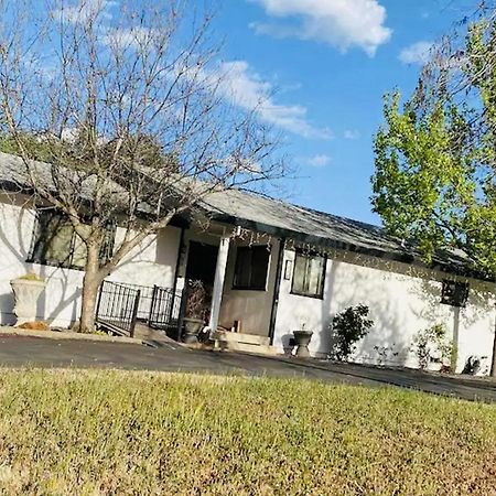 Family Friendly, 3 Bedroom House, With King Bed For Up To 15 - Bbq - Internet - Jet Tub Auburn Exterior photo