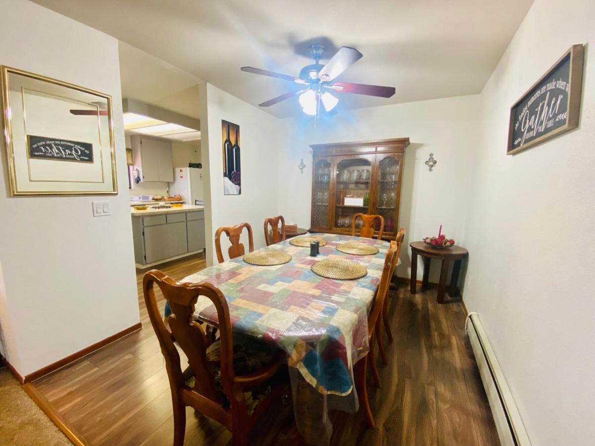 Family Friendly, 3 Bedroom House, With King Bed For Up To 15 - Bbq - Internet - Jet Tub Auburn Exterior photo